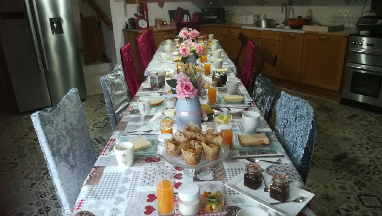 La Gerbaudiere Chambres&Table D Hotes Proche Mont Saint Michel Cuisine Maison Notre-Dame-du-Touchet 외부 사진