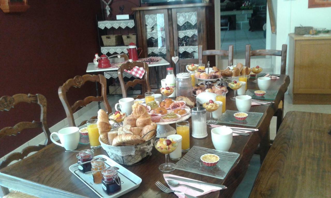 La Gerbaudiere Chambres&Table D Hotes Proche Mont Saint Michel Cuisine Maison Notre-Dame-du-Touchet 외부 사진