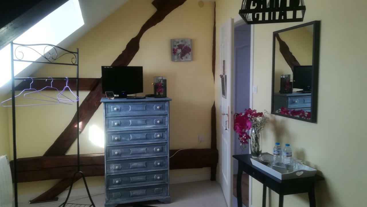 La Gerbaudiere Chambres&Table D Hotes Proche Mont Saint Michel Cuisine Maison Notre-Dame-du-Touchet 외부 사진