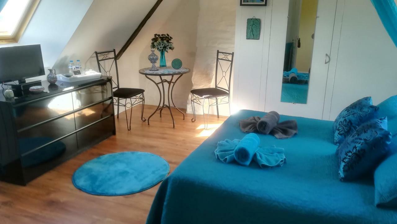 La Gerbaudiere Chambres&Table D Hotes Proche Mont Saint Michel Cuisine Maison Notre-Dame-du-Touchet 외부 사진