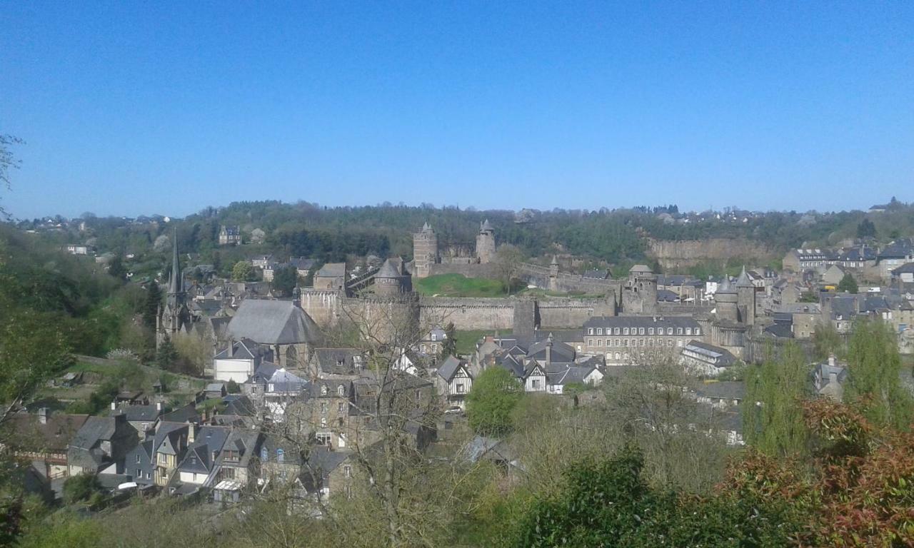 La Gerbaudiere Chambres&Table D Hotes Proche Mont Saint Michel Cuisine Maison Notre-Dame-du-Touchet 외부 사진